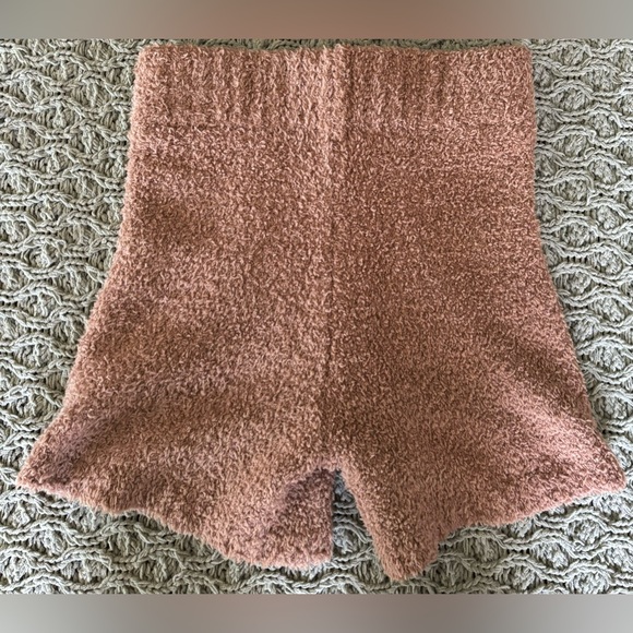 SKIMS Cozy Knit Short - Picture 4 of 5